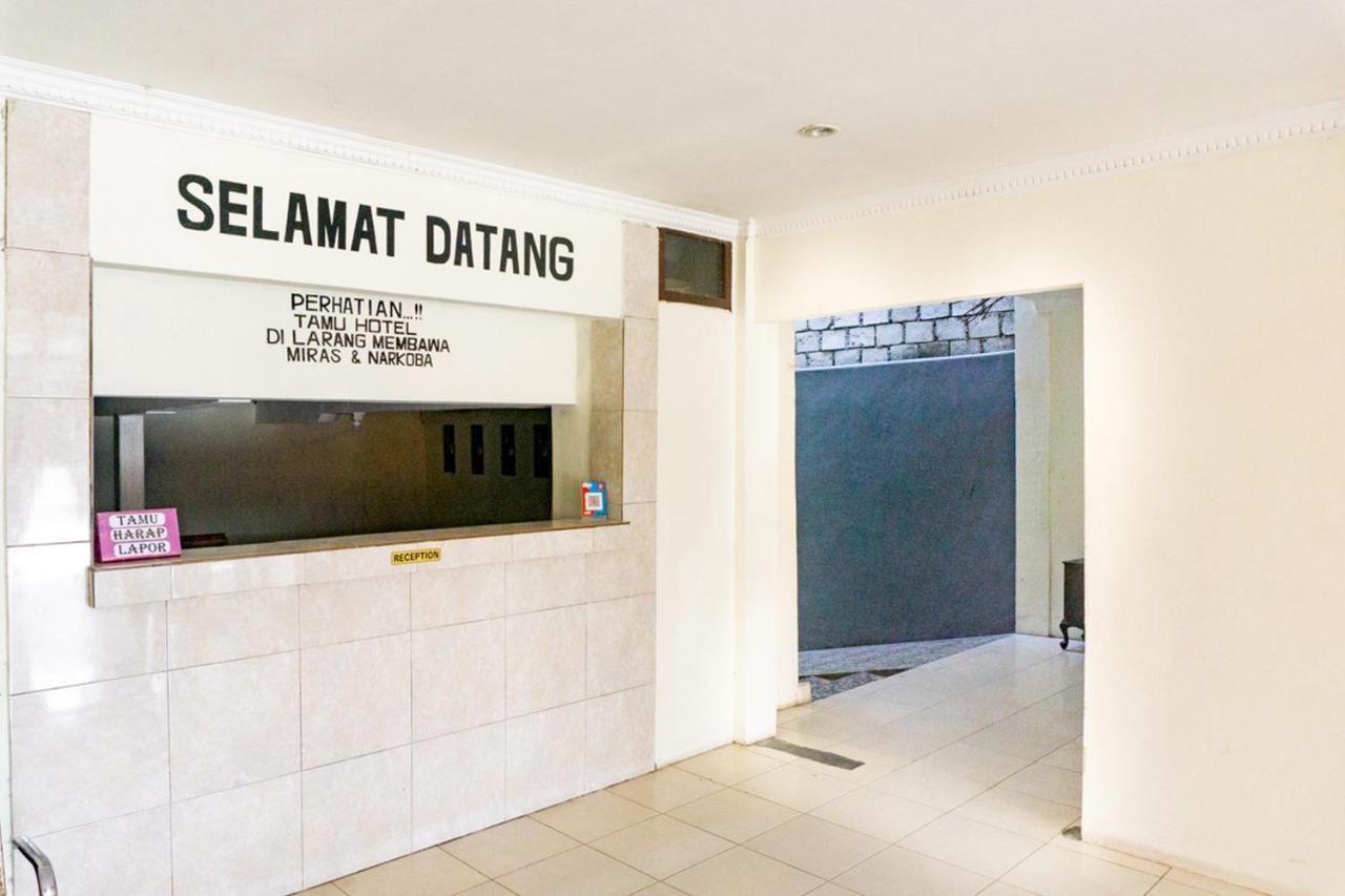 Reddoorz Near Sentani Airport Jayapura Hotel Luaran gambar