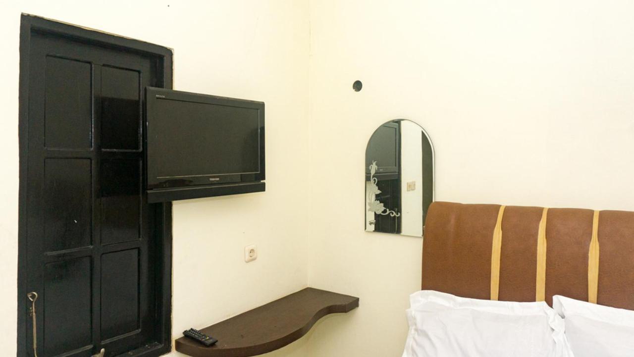 Reddoorz Near Sentani Airport Jayapura Hotel Luaran gambar