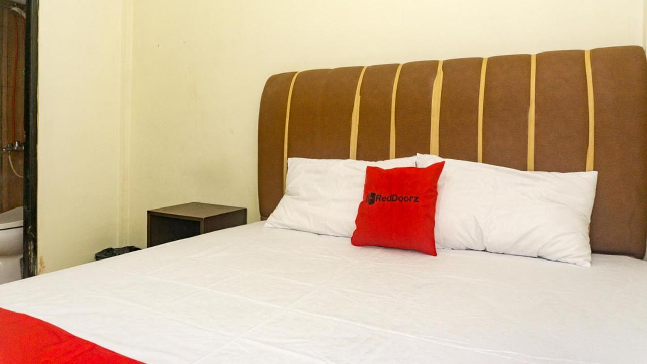Reddoorz Near Sentani Airport Jayapura Hotel Luaran gambar